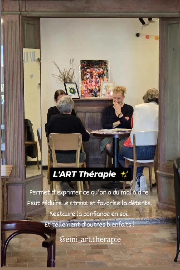 atelier art journal art-thérapie, Vineuil, Blois, collage, découverte, bienfaits